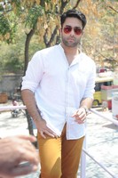 Navdeep Stills